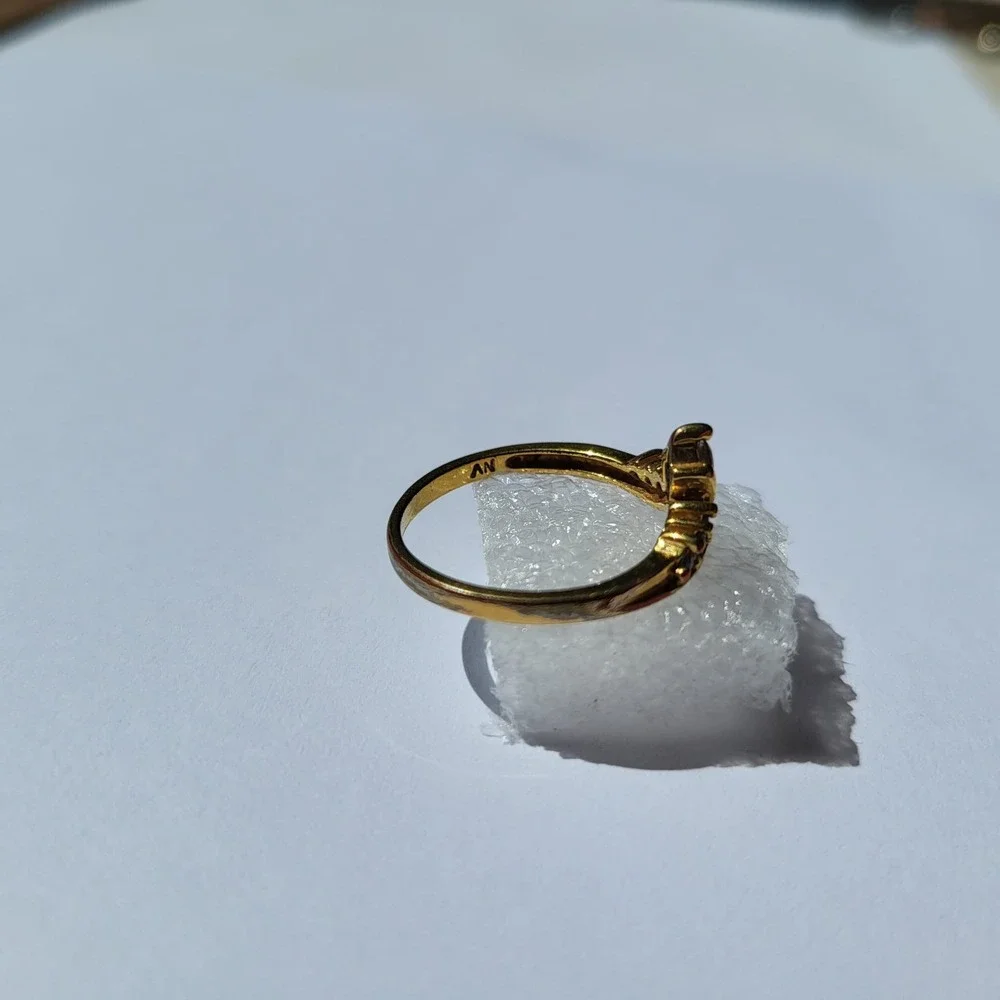 Vintage 925 Sterling Silver Tiara Crown Ring Size 9 Gold Tone Marquise Crystal - Picture 4 of 8